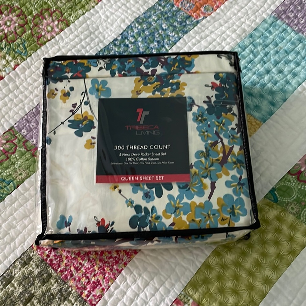 Queen deep pocket 100 % sateen sheets